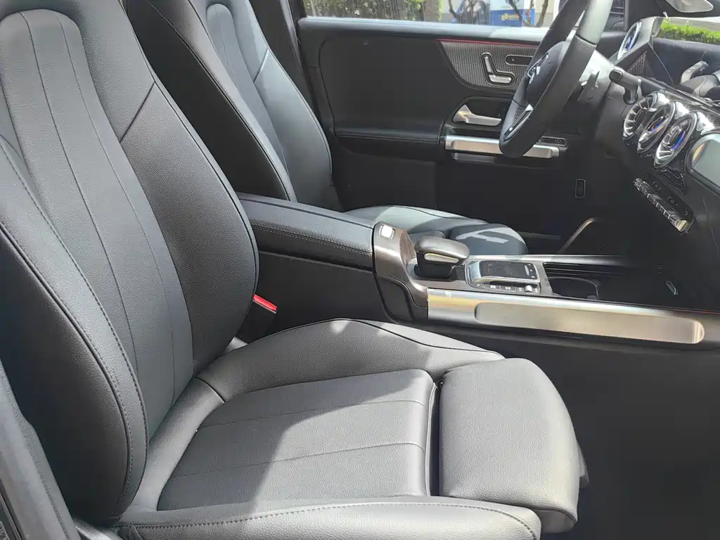Mercedes-Benz GLB 200 Fashion Edition 2022