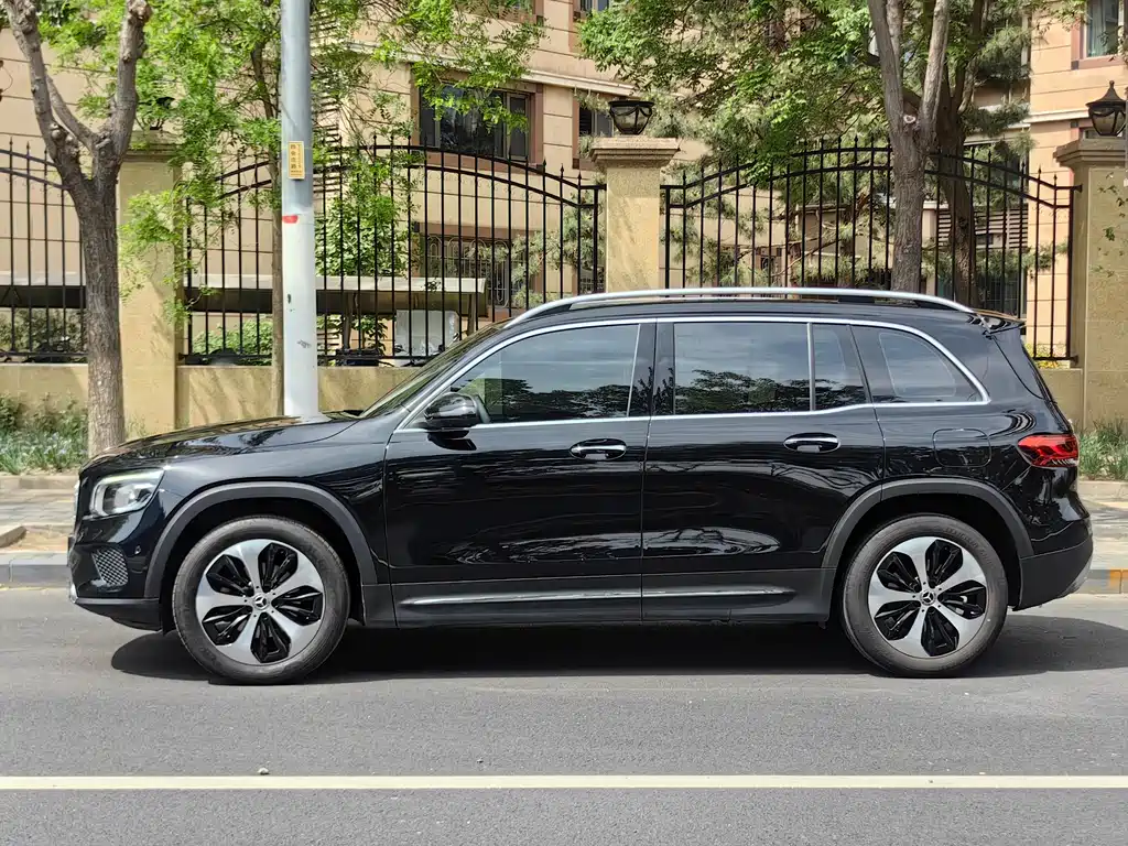 Mercedes-Benz GLB 200 Fashion Edition 2022