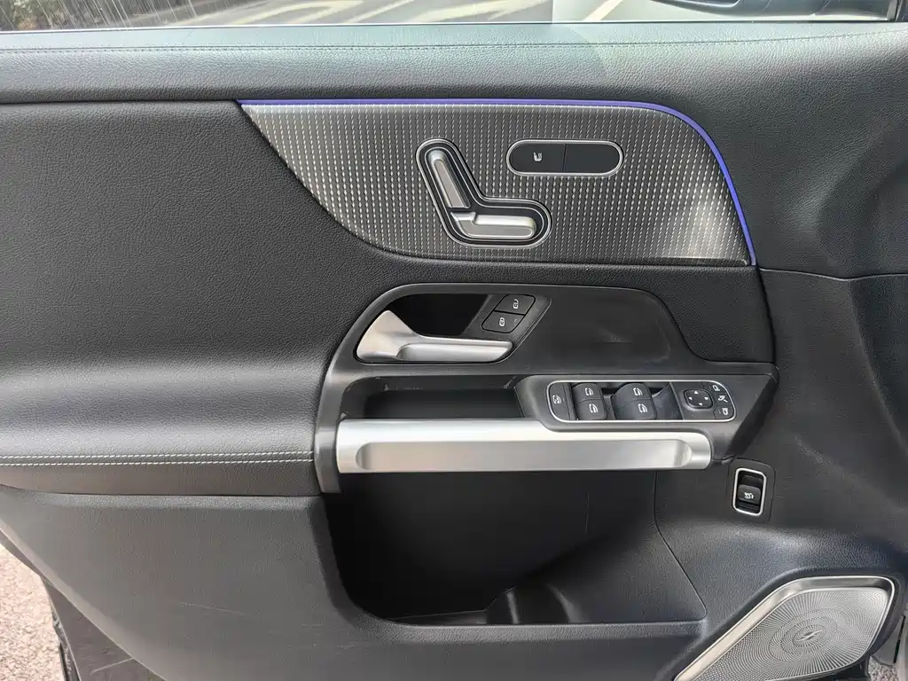 Mercedes-Benz GLB 200 Fashion Edition 2022