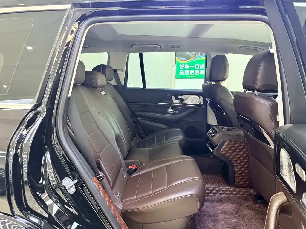 Mercedes-Benz GLS 450 4MATIC Fashion Edition 2021