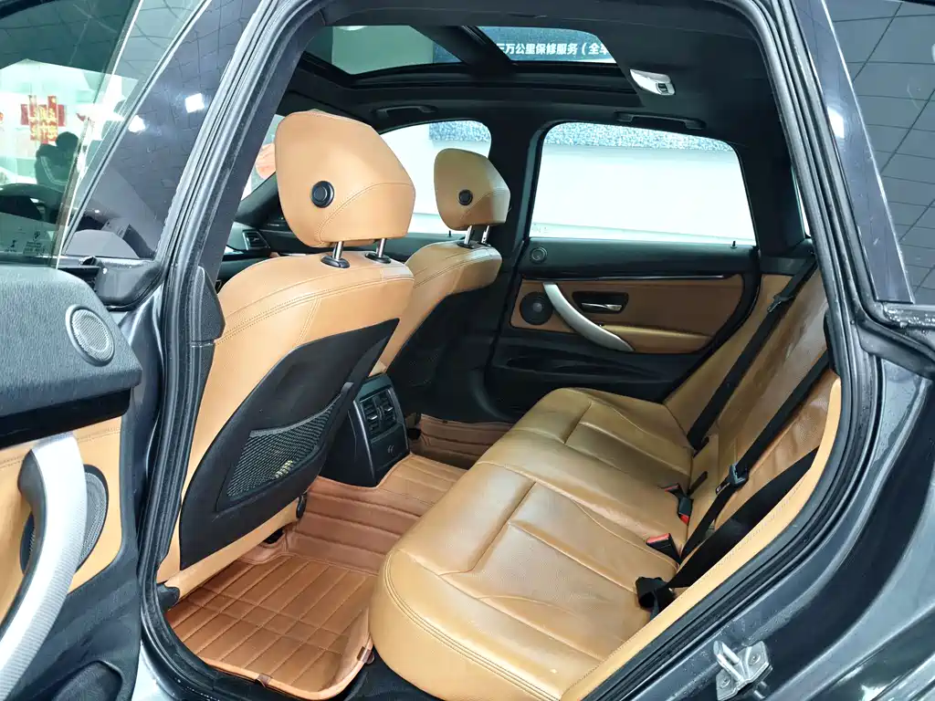 BMW 3 Series GT 2019 320i M Sport