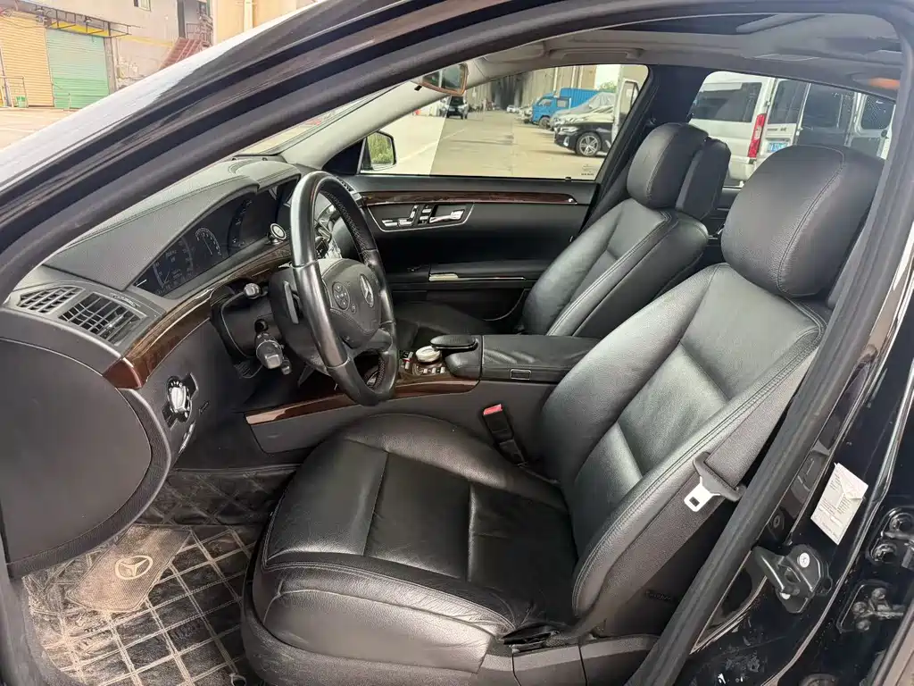 Mercedes-Benz S-Class 2010 S 300 L Luxury