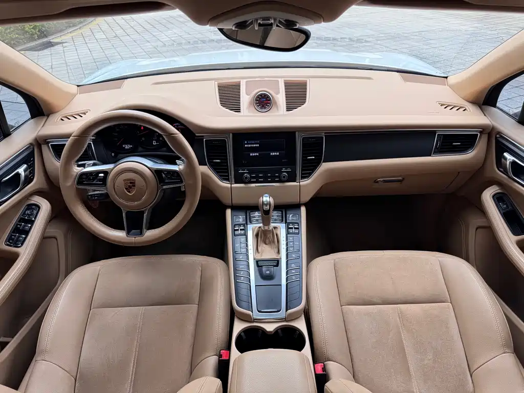 Porsche Macan 2017 2.0T