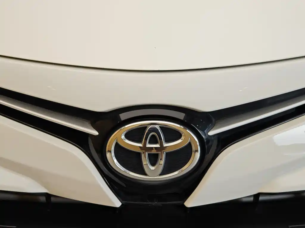 Toyota Yaris FS 2017 1.5L CVT Sport