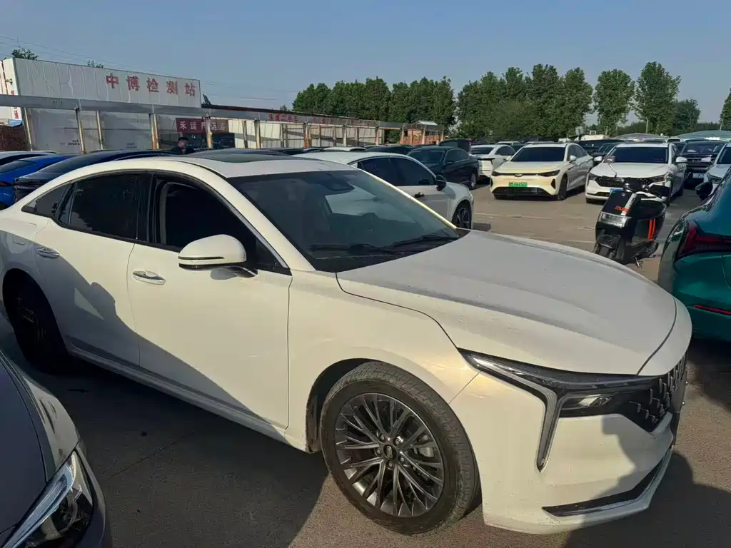 Bestune B70 2022 Third Generation 1.5T Automatic Exclusive Edition