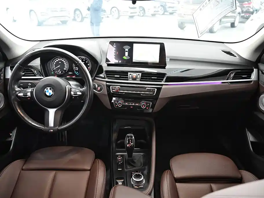 BMW X1 2022 sDrive25Li Leading Edition