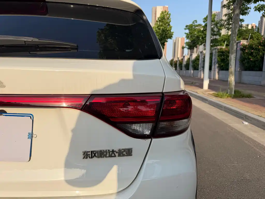 Kia KX Cross 2017 1.4L AT GLS