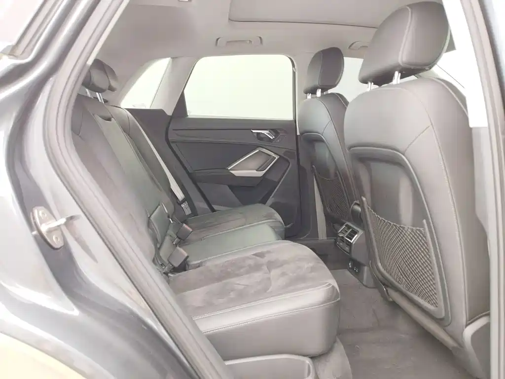 Audi Q3 2021 35 TFSI Entry Dynamic