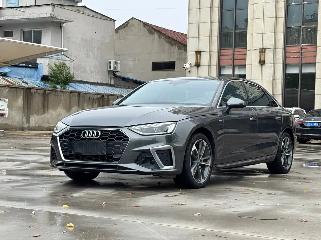 Audi A4L 2020 40 TFSI Fashion Dynamic Trim
