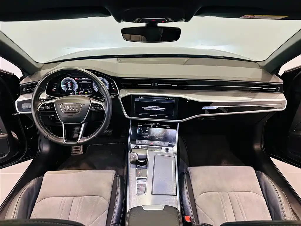 Audi A6L 2020 55 TFSI e quattro
