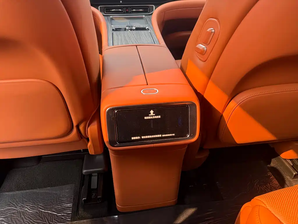 AITO M9 2025 EREV Ultra 52kWh 6-Seater with 192-Line LiDAR