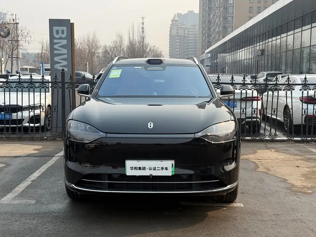 AITO M9 2025 EREV Ultra 52kWh 6-Seater with 192-Line LiDAR