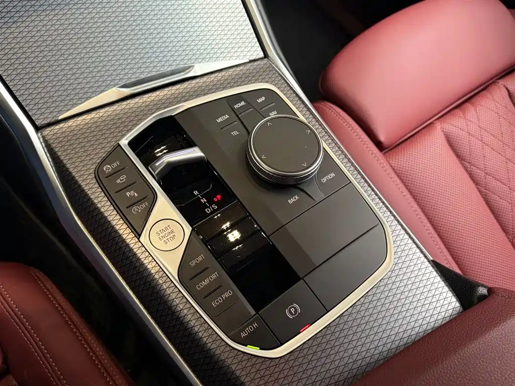 BMW 3 Series 2024 325i M Sport Night Edition