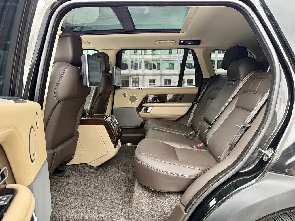 Range Rover 2022 3.0 L6 400PS Autobiography LWB Classic Edition