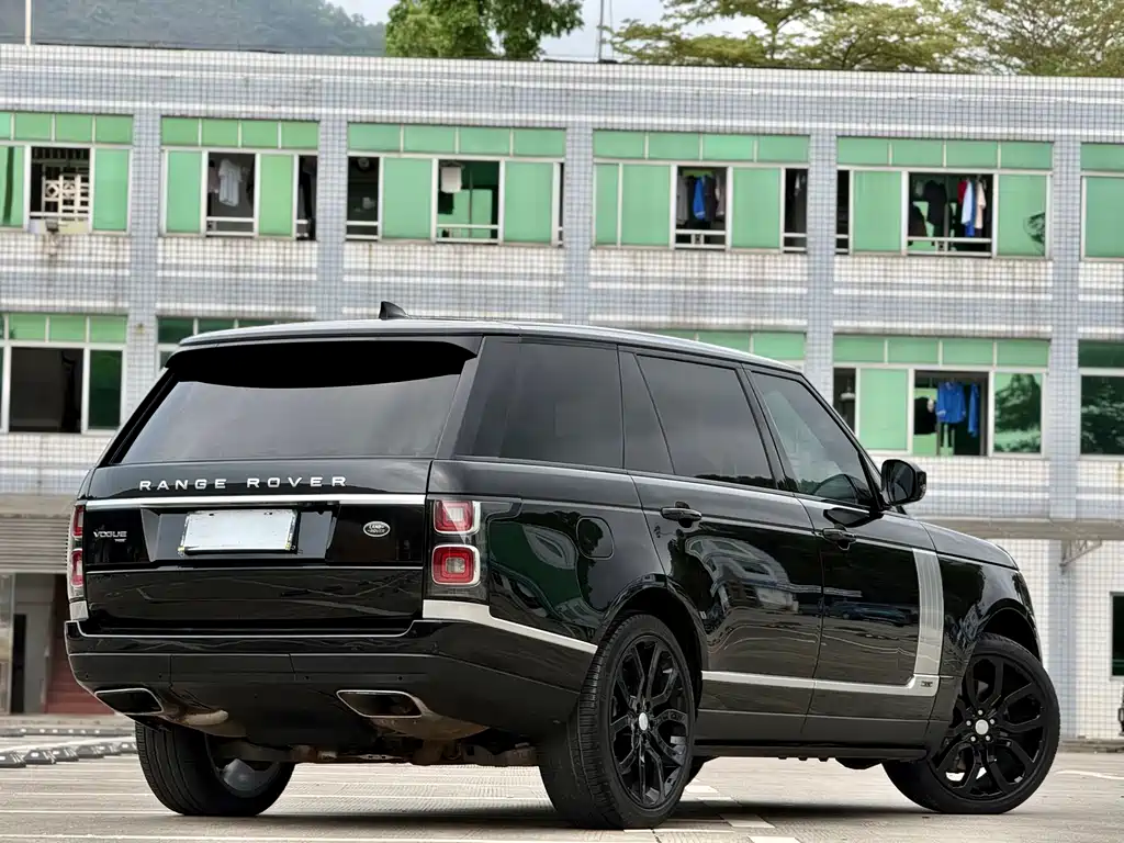 Range Rover 2022 3.0 L6 400PS Autobiography LWB Classic Edition