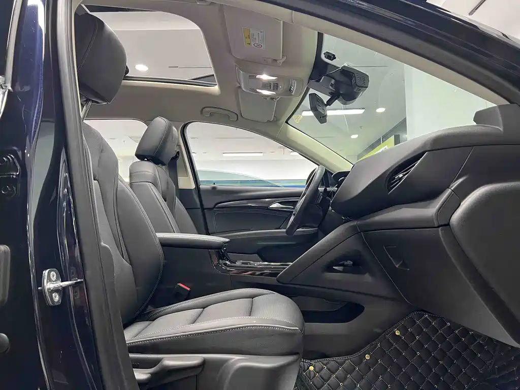 Buick Envision Plus 2021 2.0T Luxury