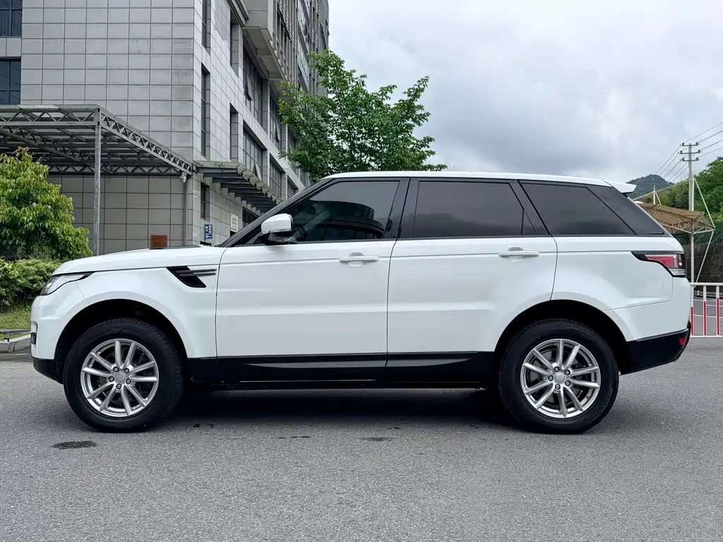 Range Rover Sport 2016 3.0 SC V6 SE