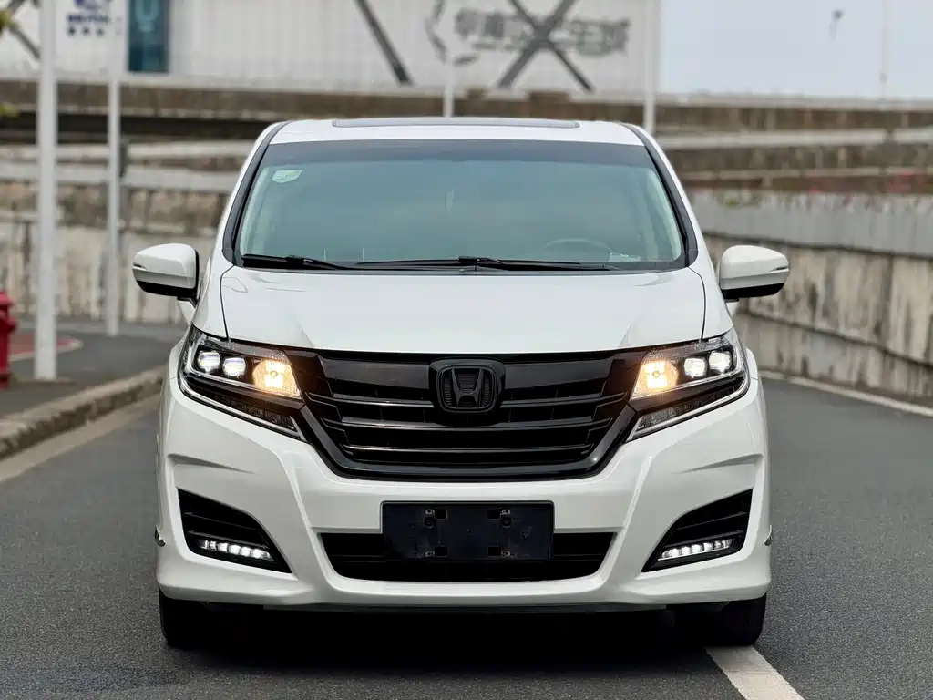 Honda Elysion 2016 2.4L Classic Edition