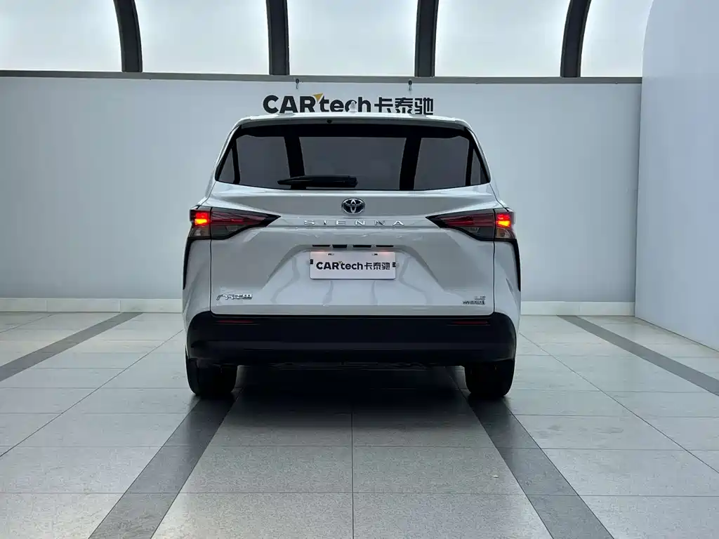 Sienna 2023 2.5L HEV Comfort Edition