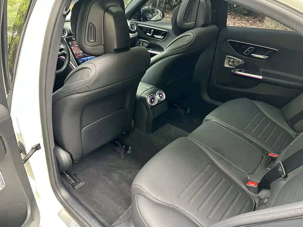 Mercedes-Benz C-Class 2023 C 260 L皓夜 Sport Edition