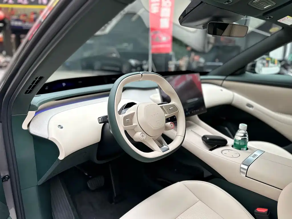 Xiaomi YU7 2025 Long-Range AWD Pro