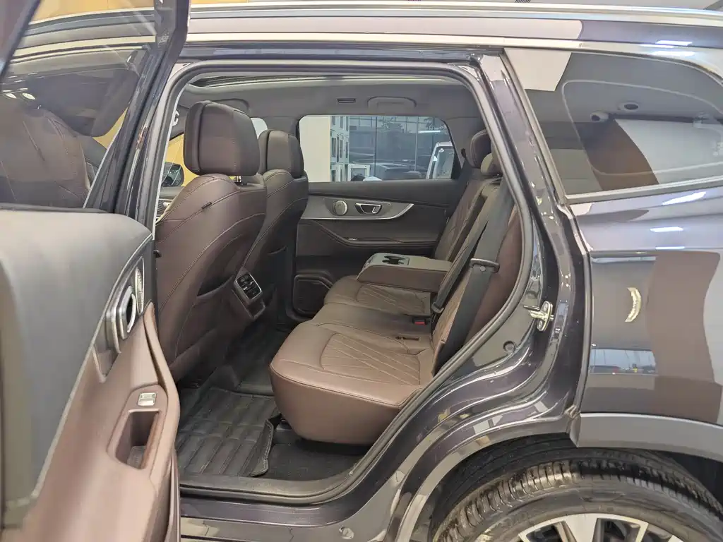 Chery Tiggo 8 PLUS 2024 Champion Edition 290TGDI DCT Luxury Edition 7-Seater