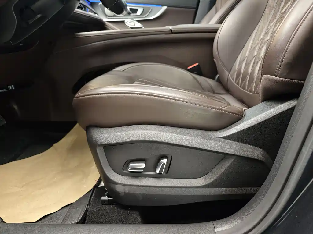 Chery Tiggo 8 PLUS 2024 Champion Edition 290TGDI DCT Luxury Edition 7-Seater