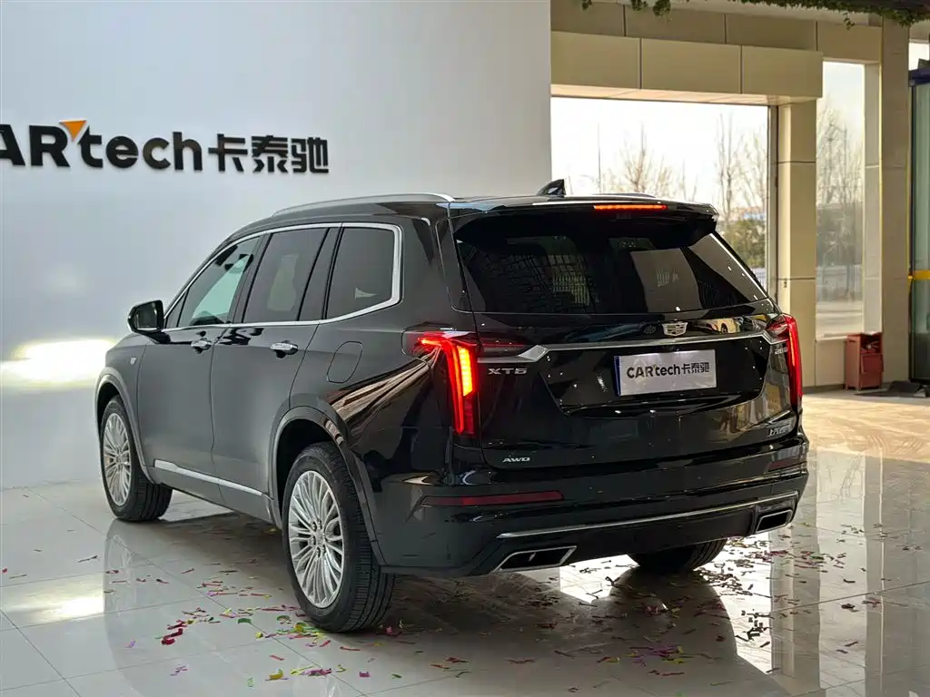 Cadillac XT6 2025 2.0T AWD 6-Seater Luxury Executive Classic Edition