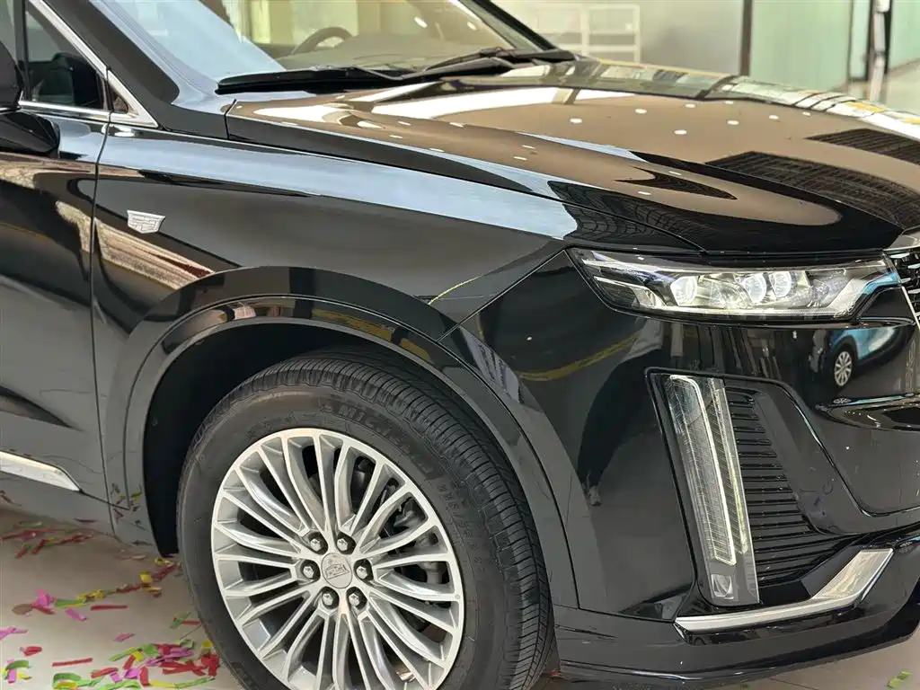 Cadillac XT6 2025 2.0T AWD 6-Seater Luxury Executive Classic Edition