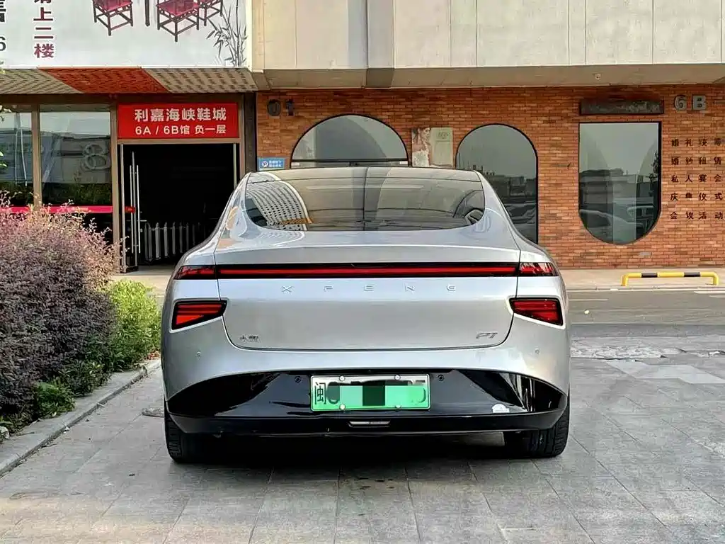 XPeng P7 2020 586N
