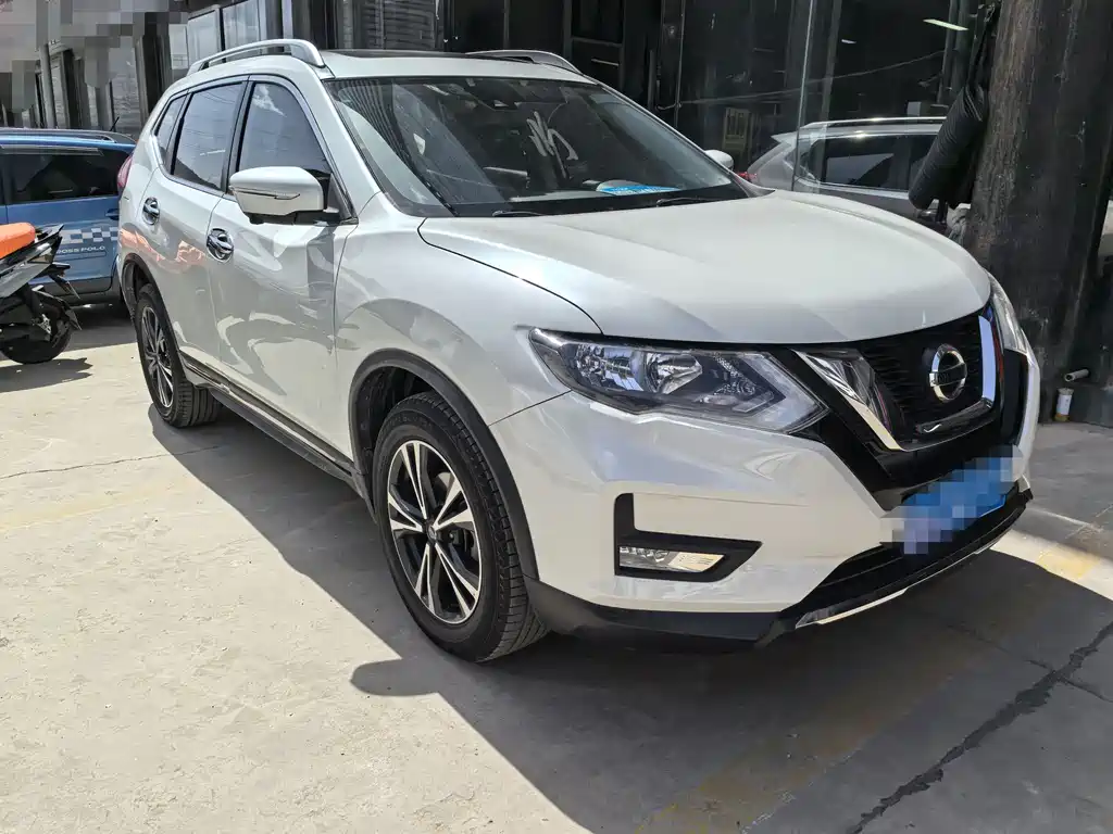 Nissan X-Trail 2017 2.5L CVT Luxury Edition 4WD
