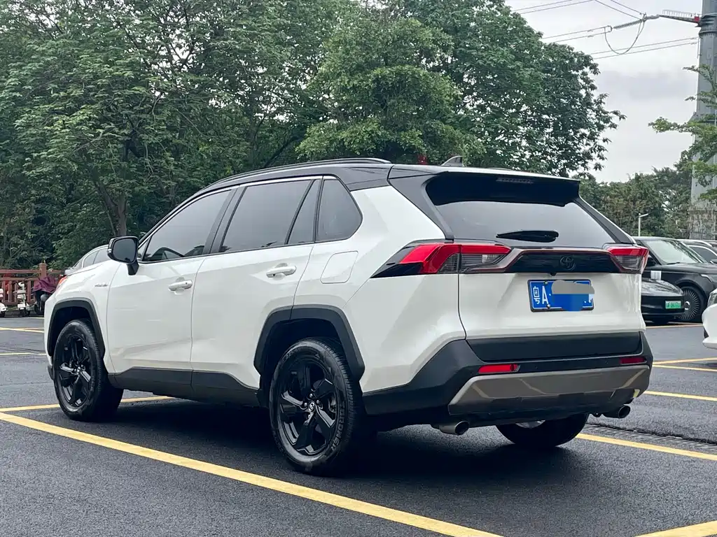 RAV4 Hybrid 2020 2.5L E-CVT AWD Elite Edition