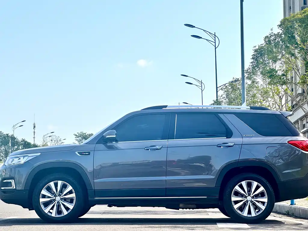 Changan CS95 2017 2.0T AWD Zhi Zun Edition