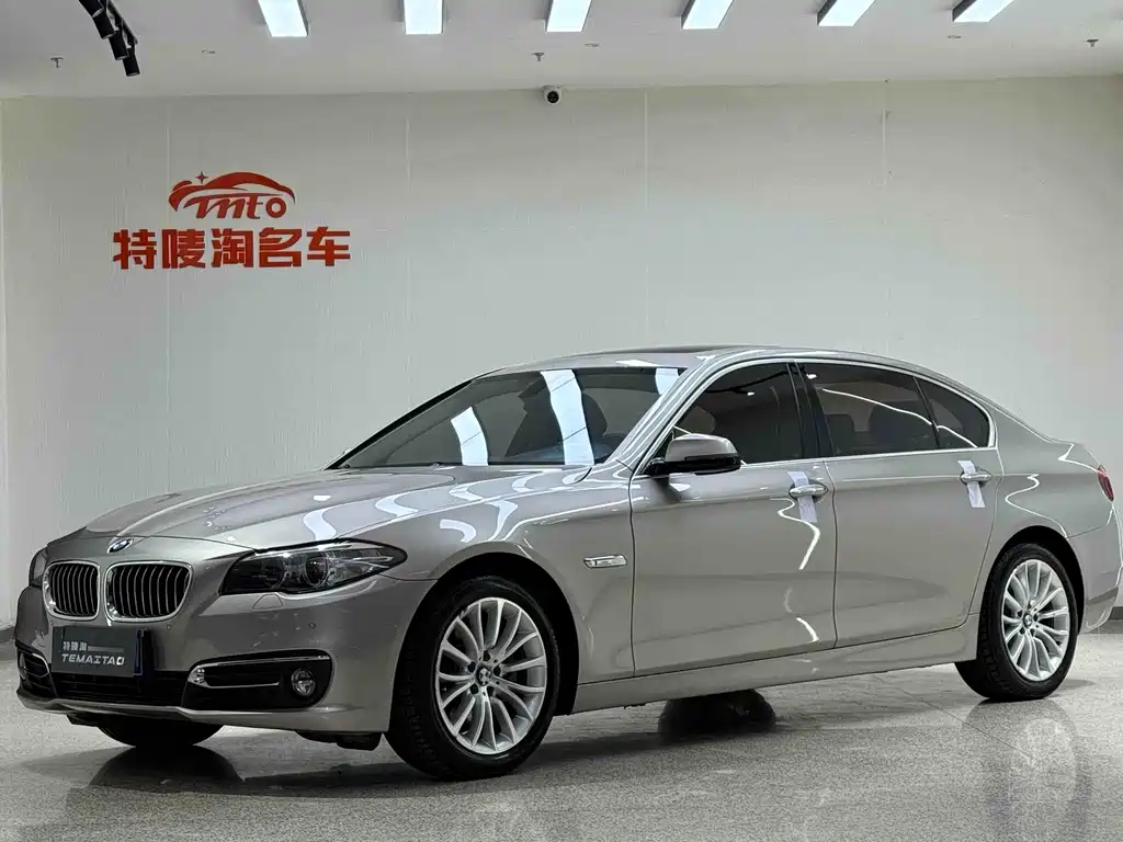 BMW 5 Series 2014 525Li Luxury Design Package
