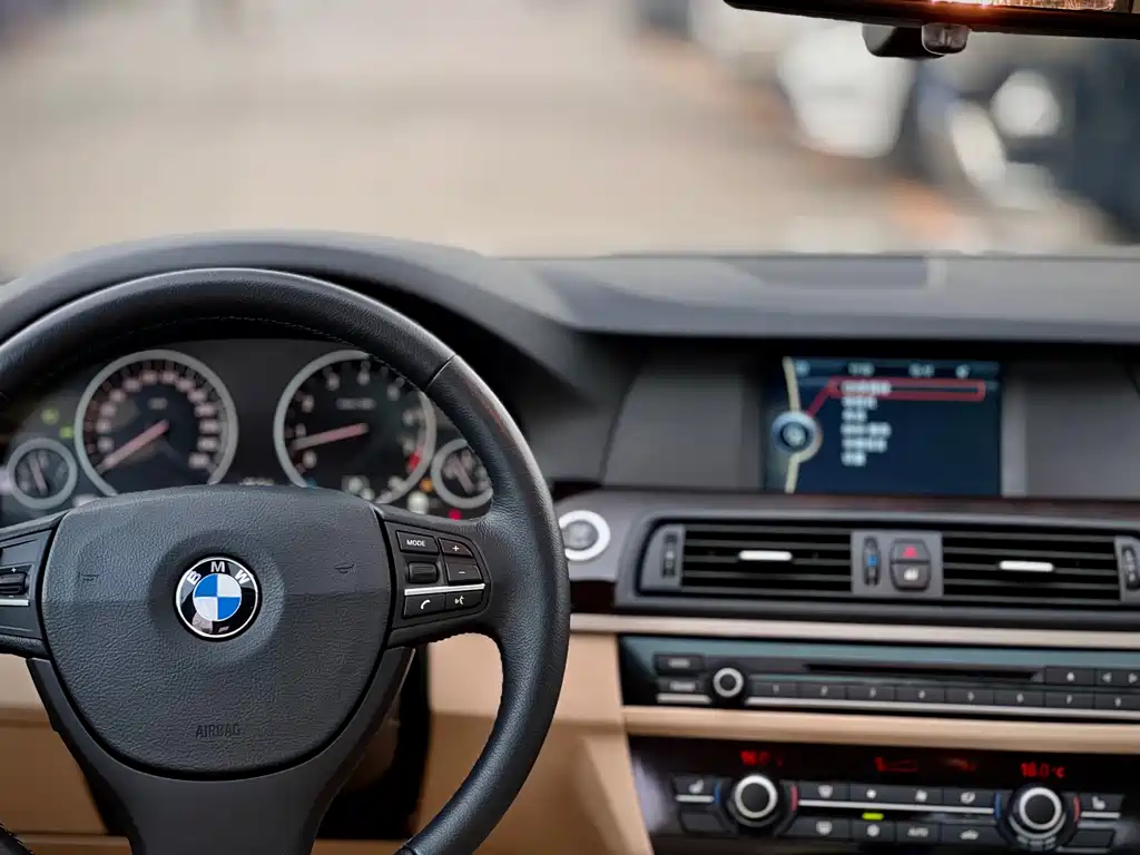 BMW 5 Series 2012 523Li Luxury
