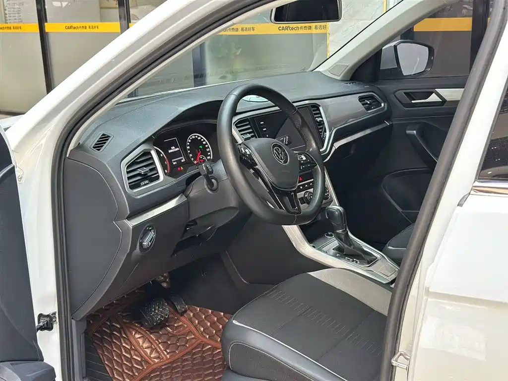 T-ROC 2021 Facelift 280TSI DSG FWD Comfort Connected Edition