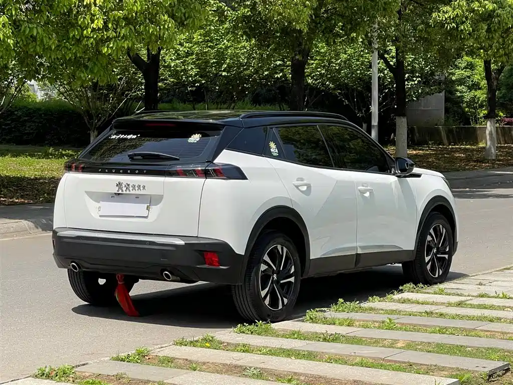 Peugeot 2008 2022 230THP THE ONE