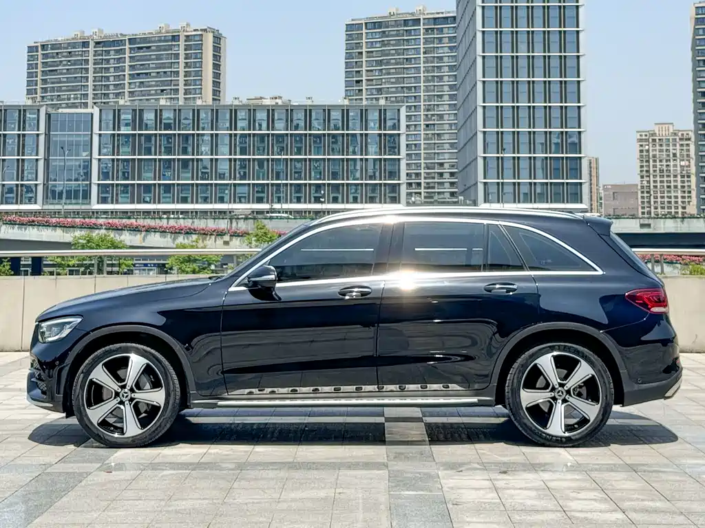 Mercedes-Benz GLC 300 L 4MATIC Luxury 2020