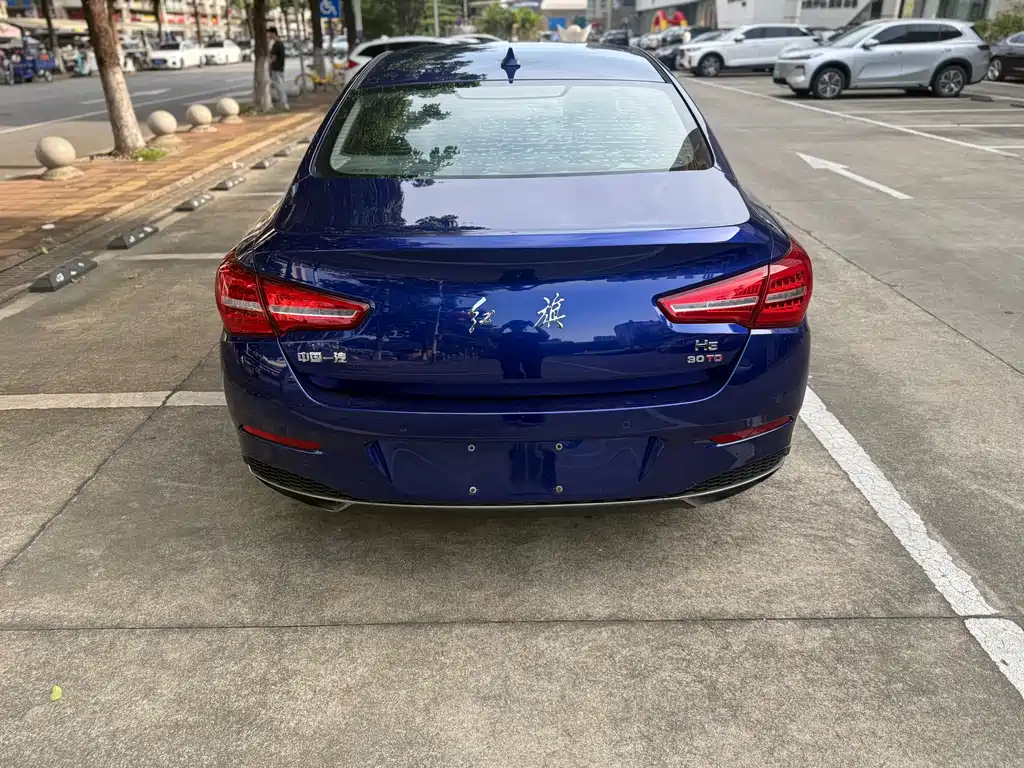 Hongqi H5 2018 30TD Xingdong Edition