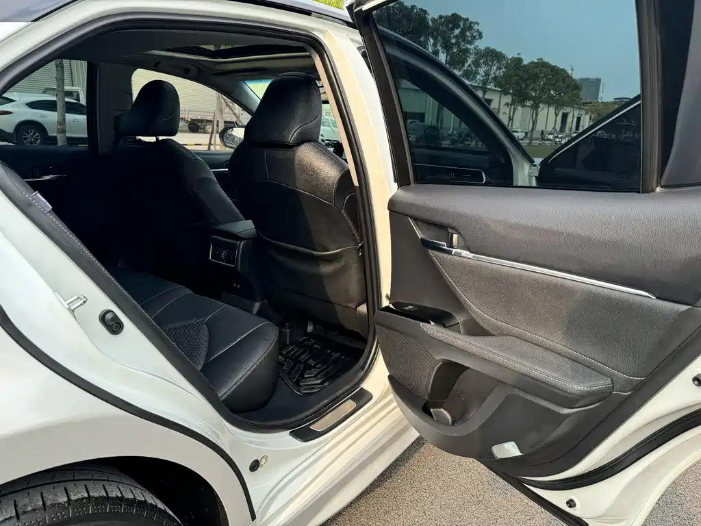 Camry 2021 2.5S Fengshang Edition