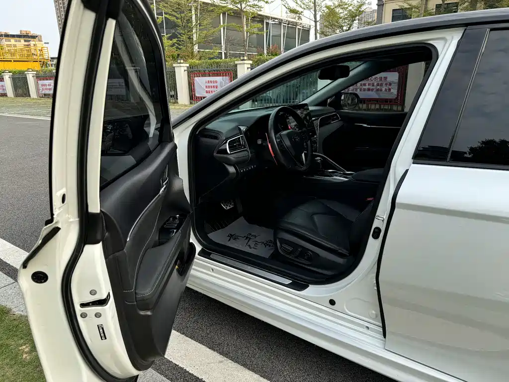 Camry 2021 2.5S Fengshang Edition
