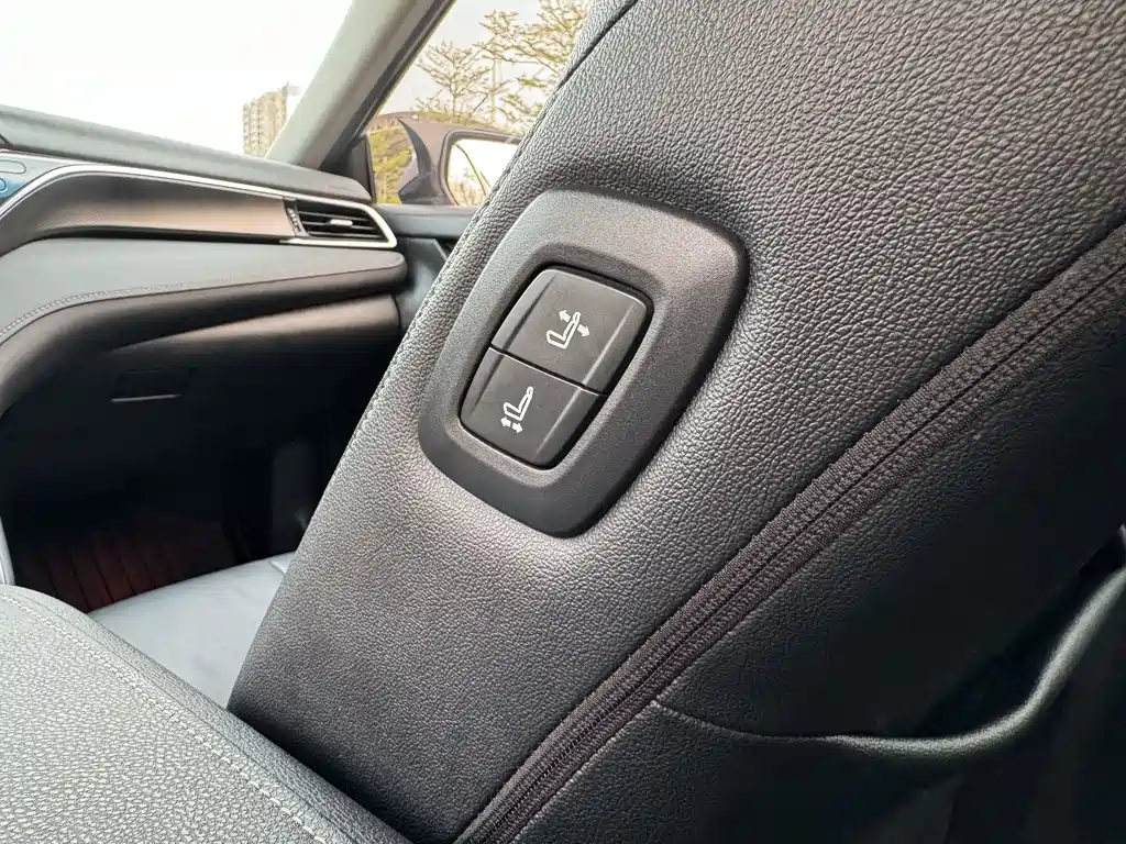 Camry 2021 2.5S Fengshang Edition
