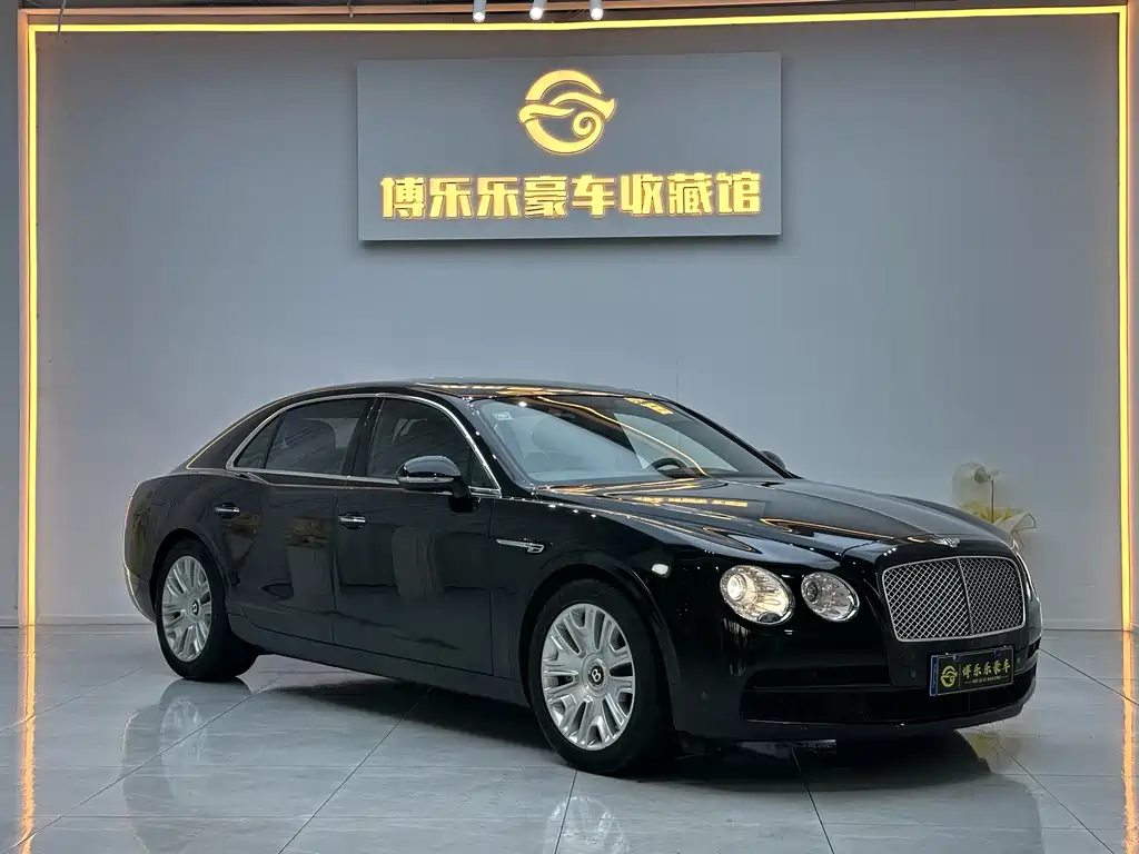 Flying Spur 2017 4.0T V8 Standard Edition
