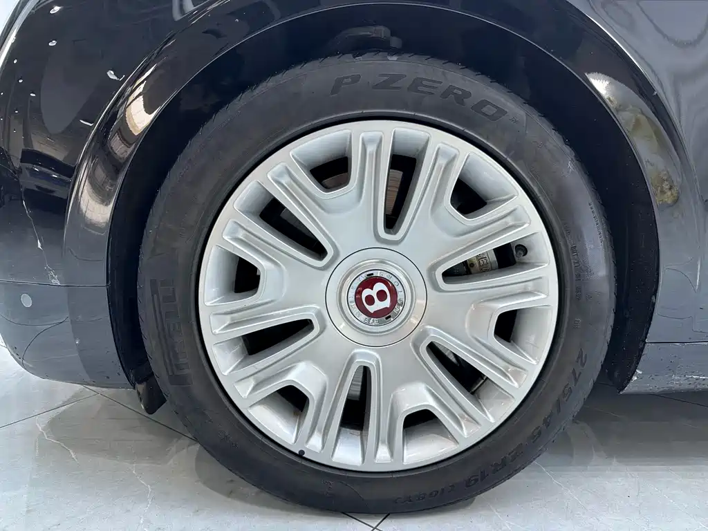 Flying Spur 2017 4.0T V8 Standard Edition
