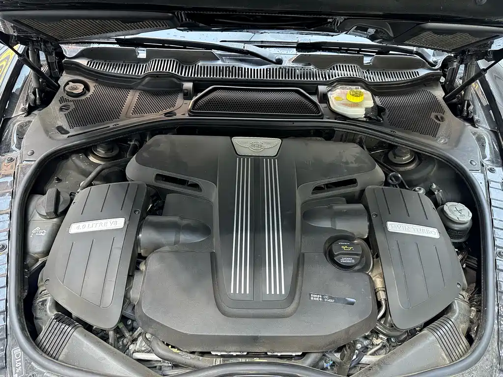 Flying Spur 2017 4.0T V8 Standard Edition
