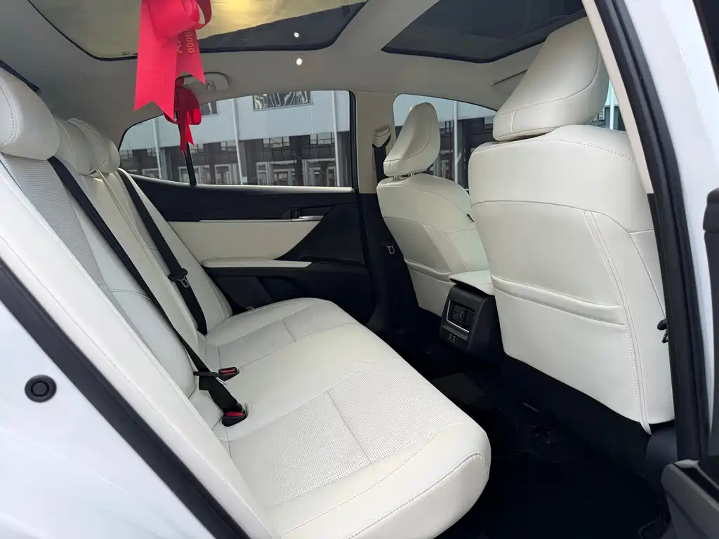 Camry 2026 Hybrid 2.0HG Premium Edition