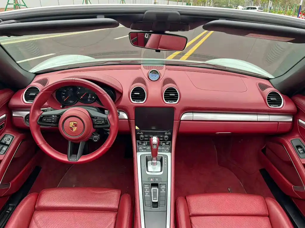 Porsche 718 Boxster 2.0T