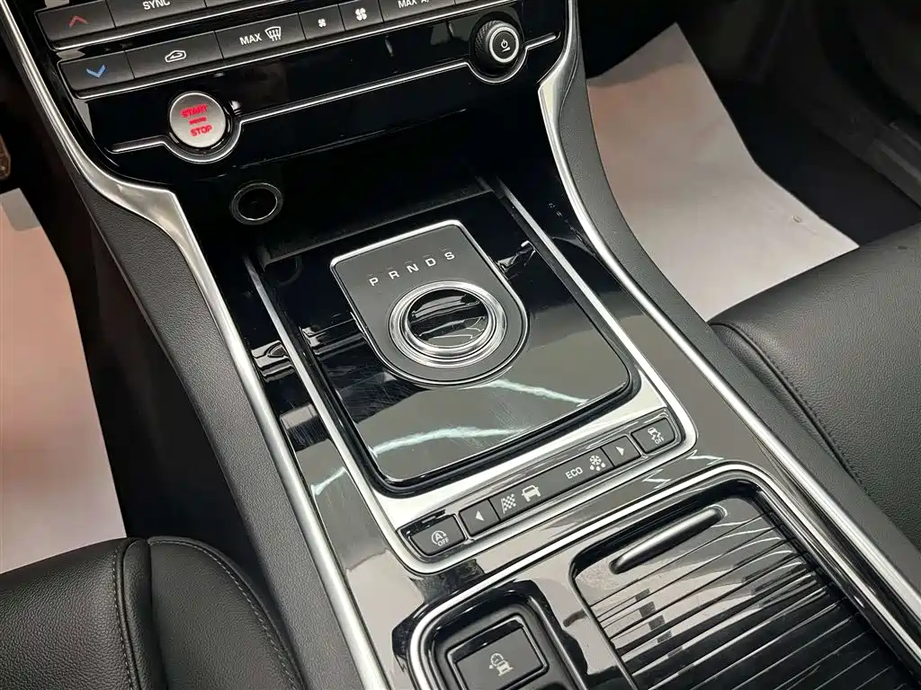 Jaguar XEL 2019 2.0T 200PS Elite Edition