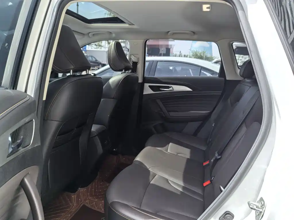 Changan CS35 PLUS 2019 1.6L Manual Changlian Edition