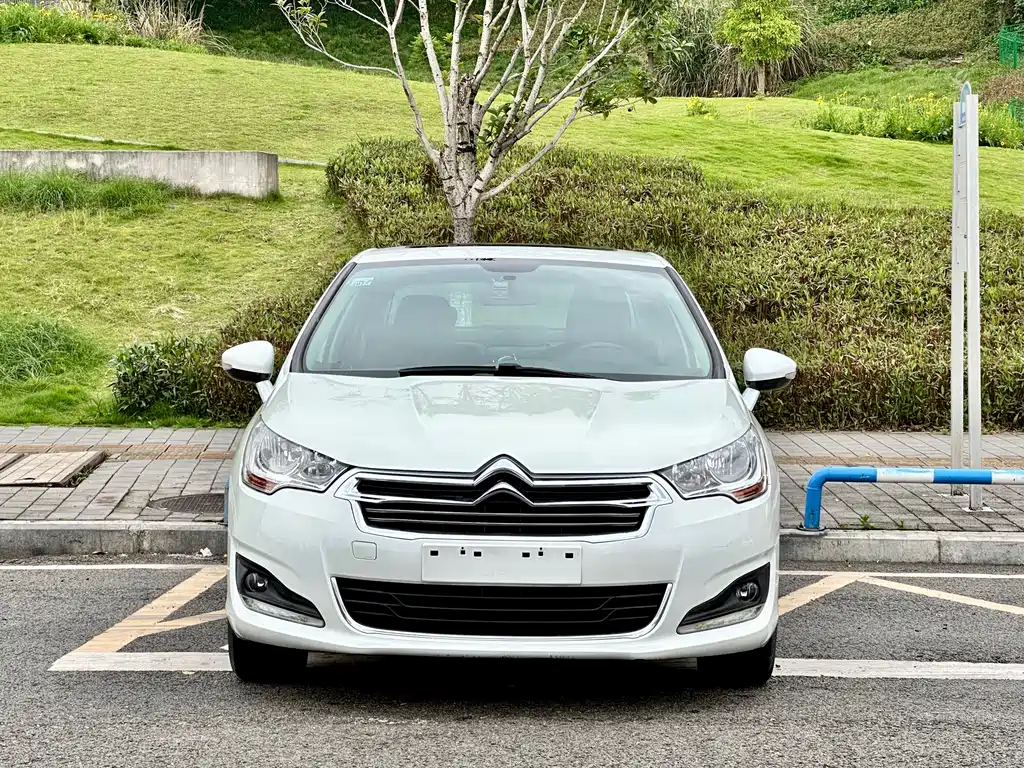 Citroën C4L 2014 1.8L Auto Zhiqu Edition Jinzhi